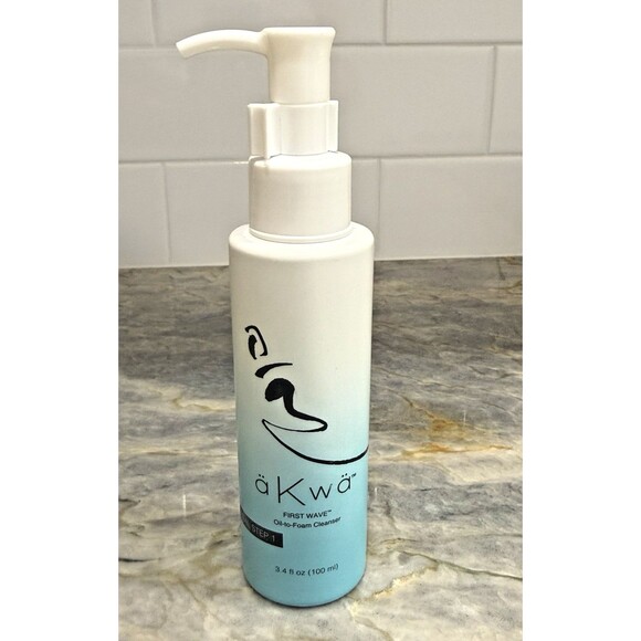 4Life Other - 4Life aKwa First Wave Oil To Foam Cleanser Makeup Remover Green Tea & Rice New